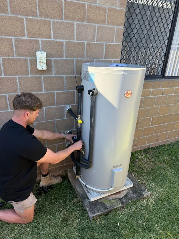 Weekend Plumbing Co. Featured by Rheem for Brisbane Hot Water Installation