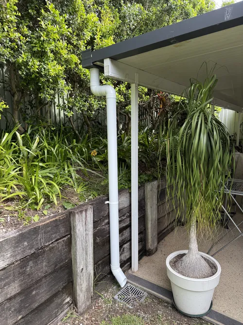 roof plumbing service at brisbane house